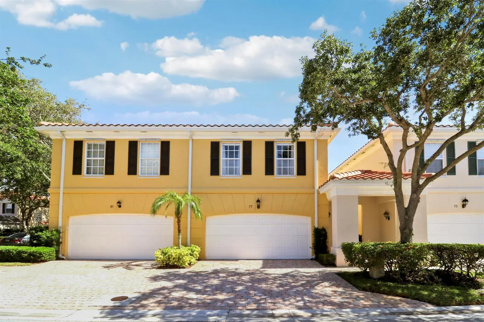 77 Laurel Oaks Circle, Tequesta FL 33469