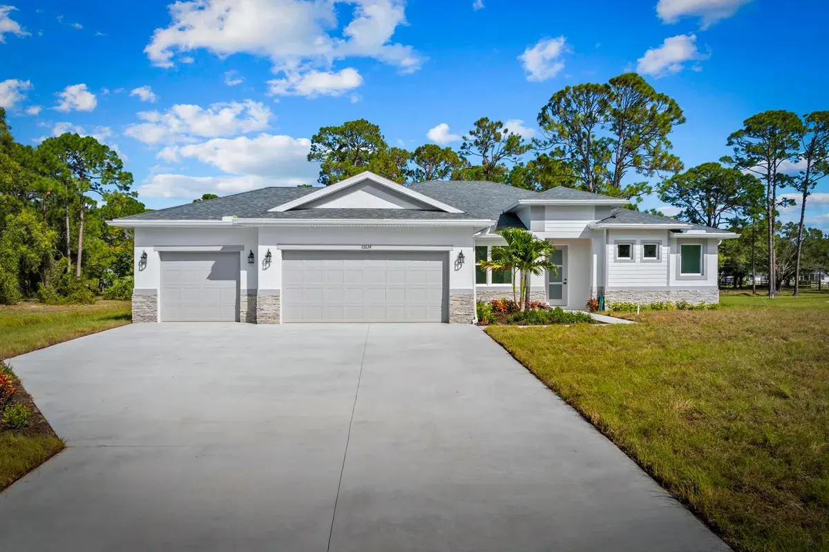 17521 N 76th St Street N, FL 33470