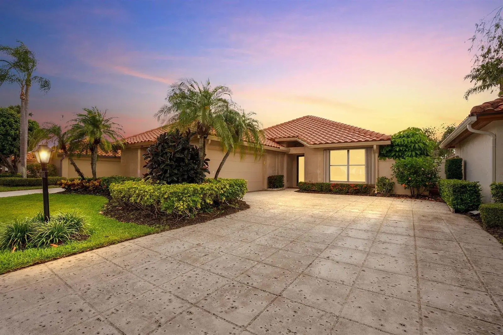 2 bedroom 2 bath Residential for sale at 2735 SW Mariposa Circle, Palm City FL 34990
