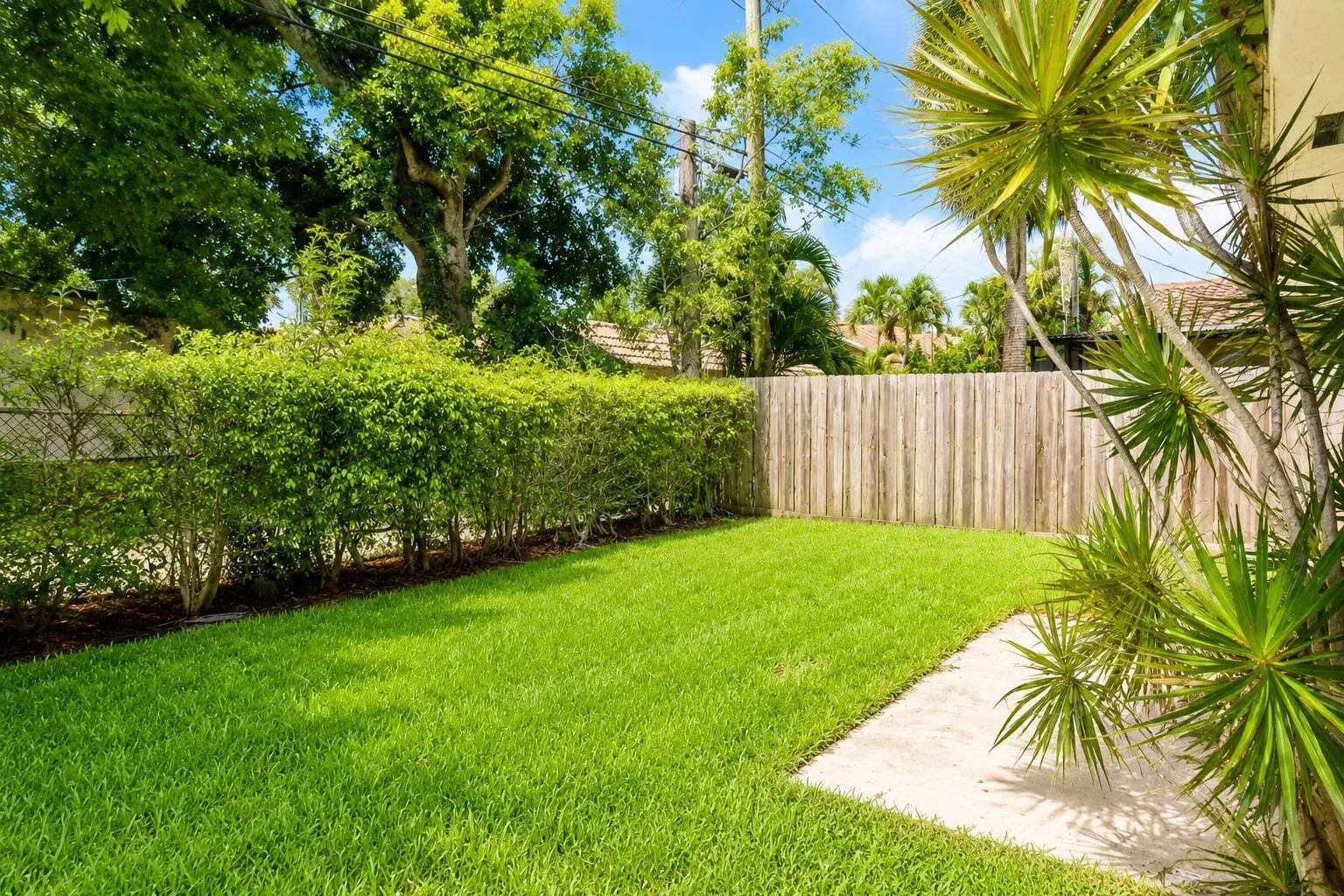 92 Lariat Circle, Boca Raton FL 33487