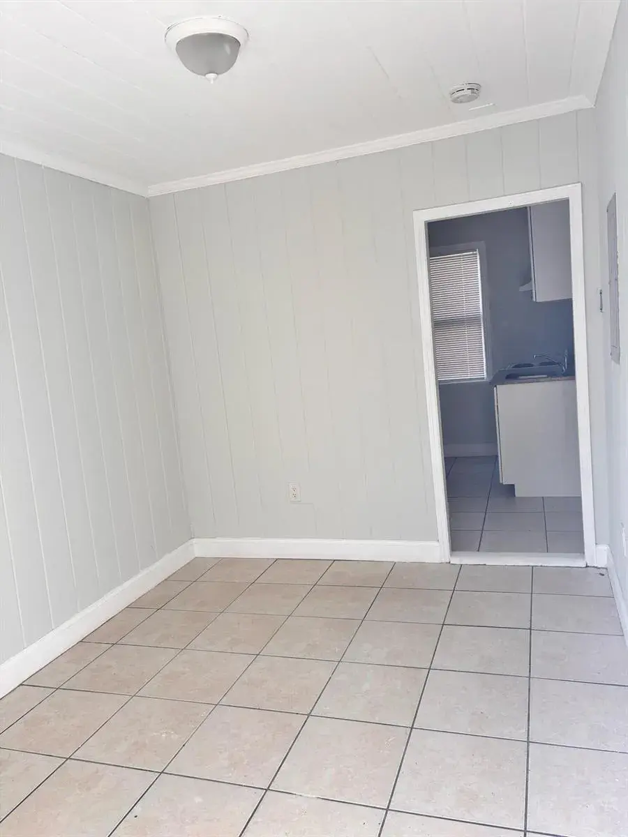 817 7th Street, West Palm Beach FL 33401