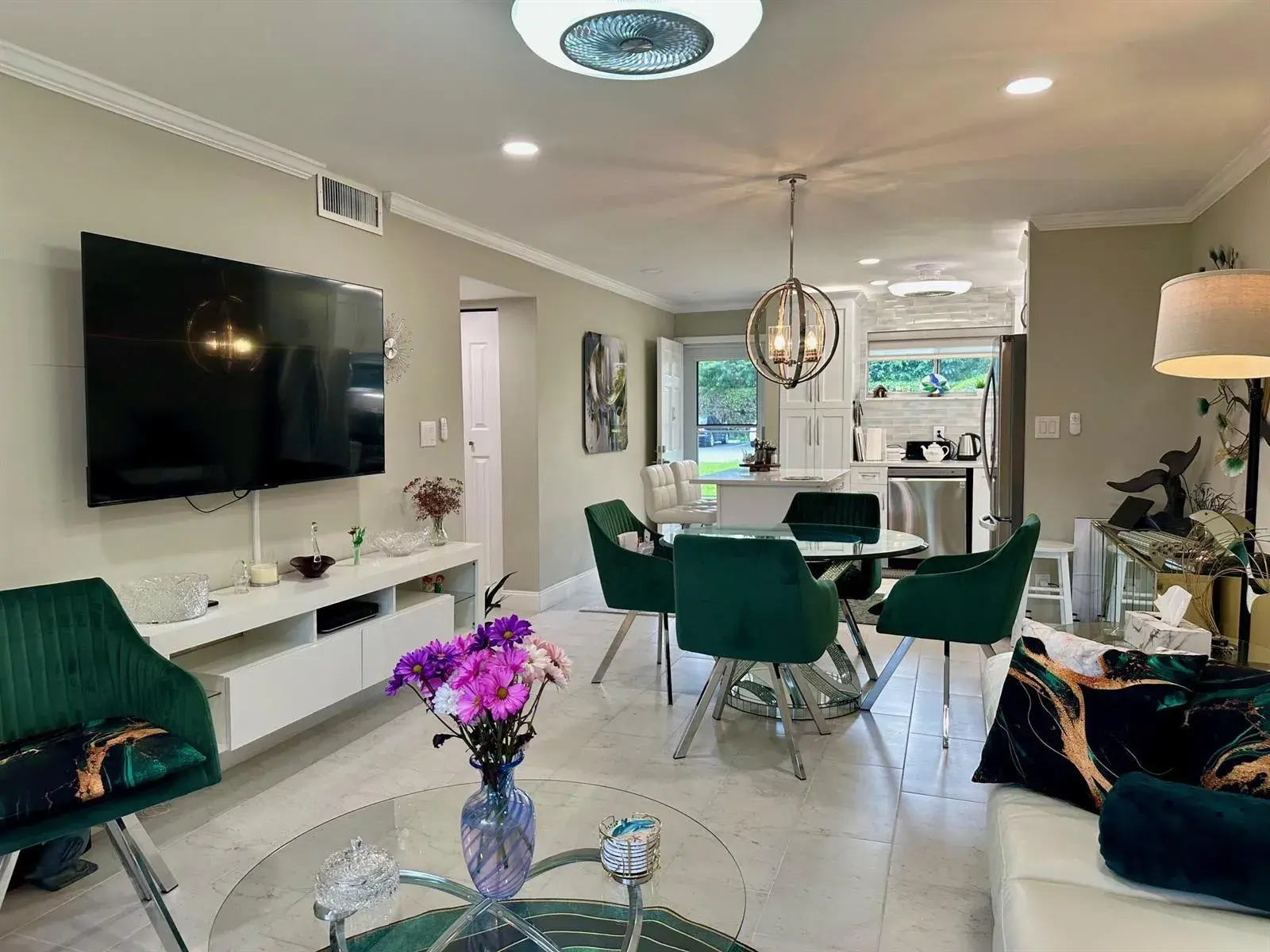 2721 Garden Drive N # 105, Lake Worth FL 33461
