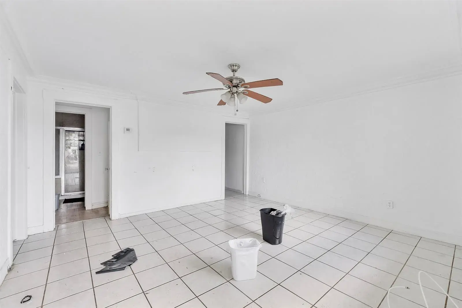 2476 NW 15th Street, Miami FL 33125