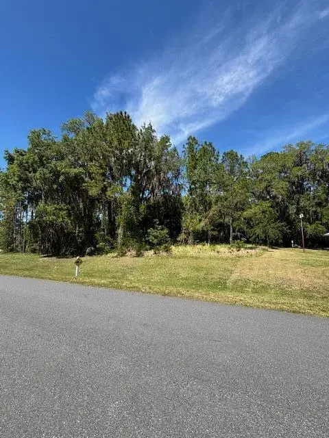 3303 N Canterbury Lake Drive, FL 34442