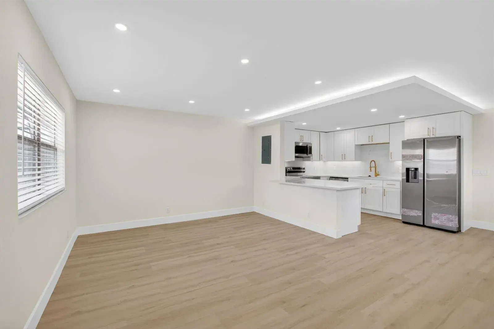 270 Brittany F, Delray Beach FL 33446