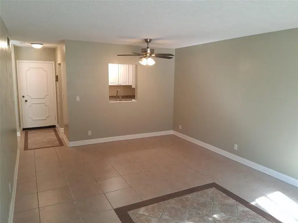 5720 NE 22nd Way # 406, Fort Lauderdale FL 33308