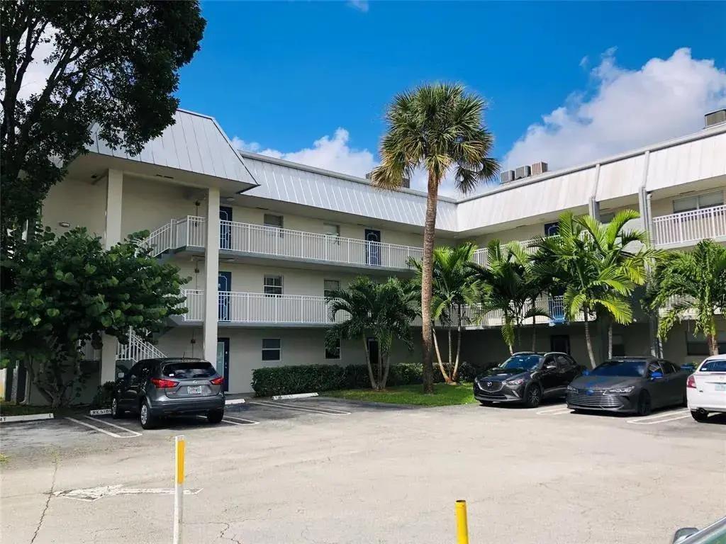 2960 Riverside Drive # 2, Coral Springs FL 33065