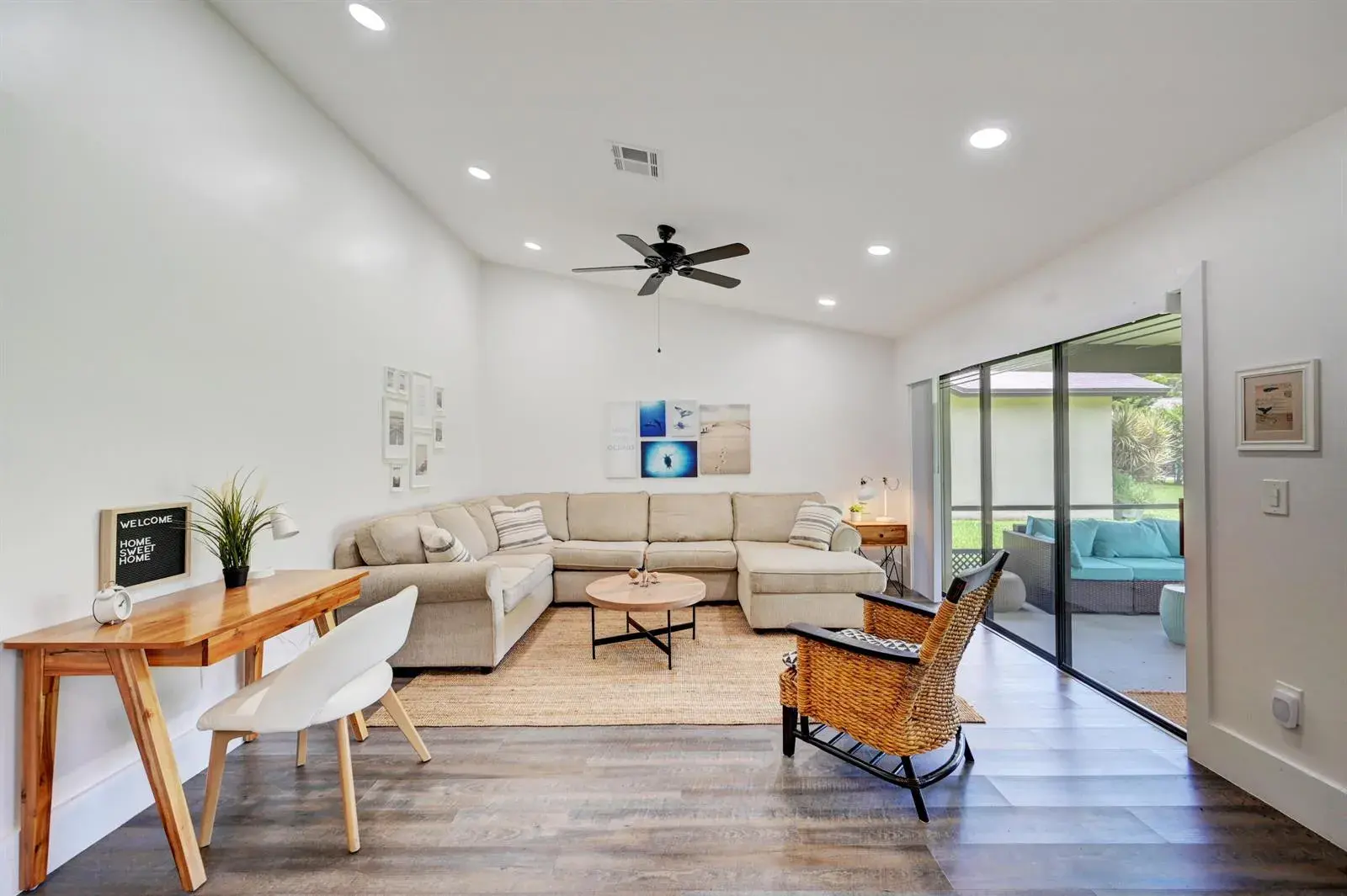 2756 Carnation Court, Delray Beach FL 33445 photo 4