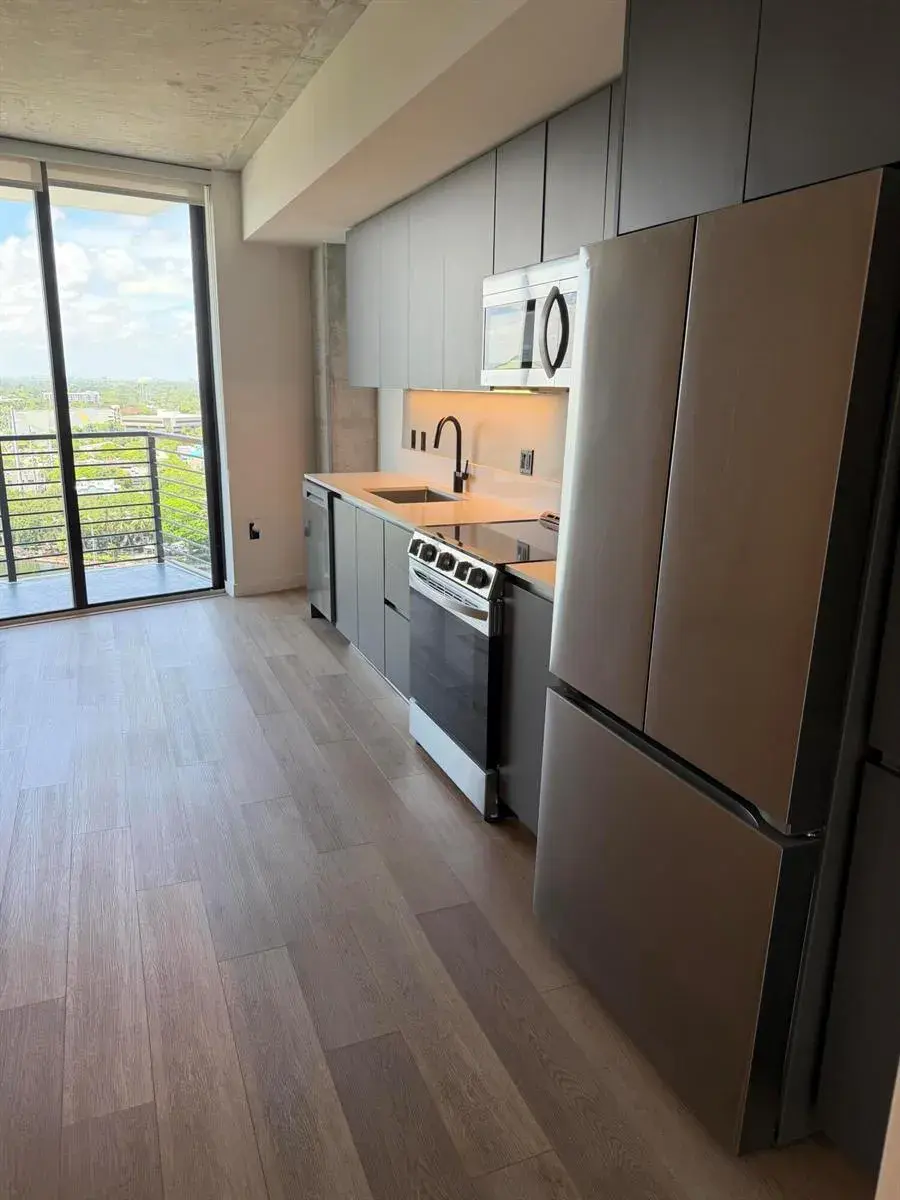 307 SW 5th, Fort Lauderdale FL 33315