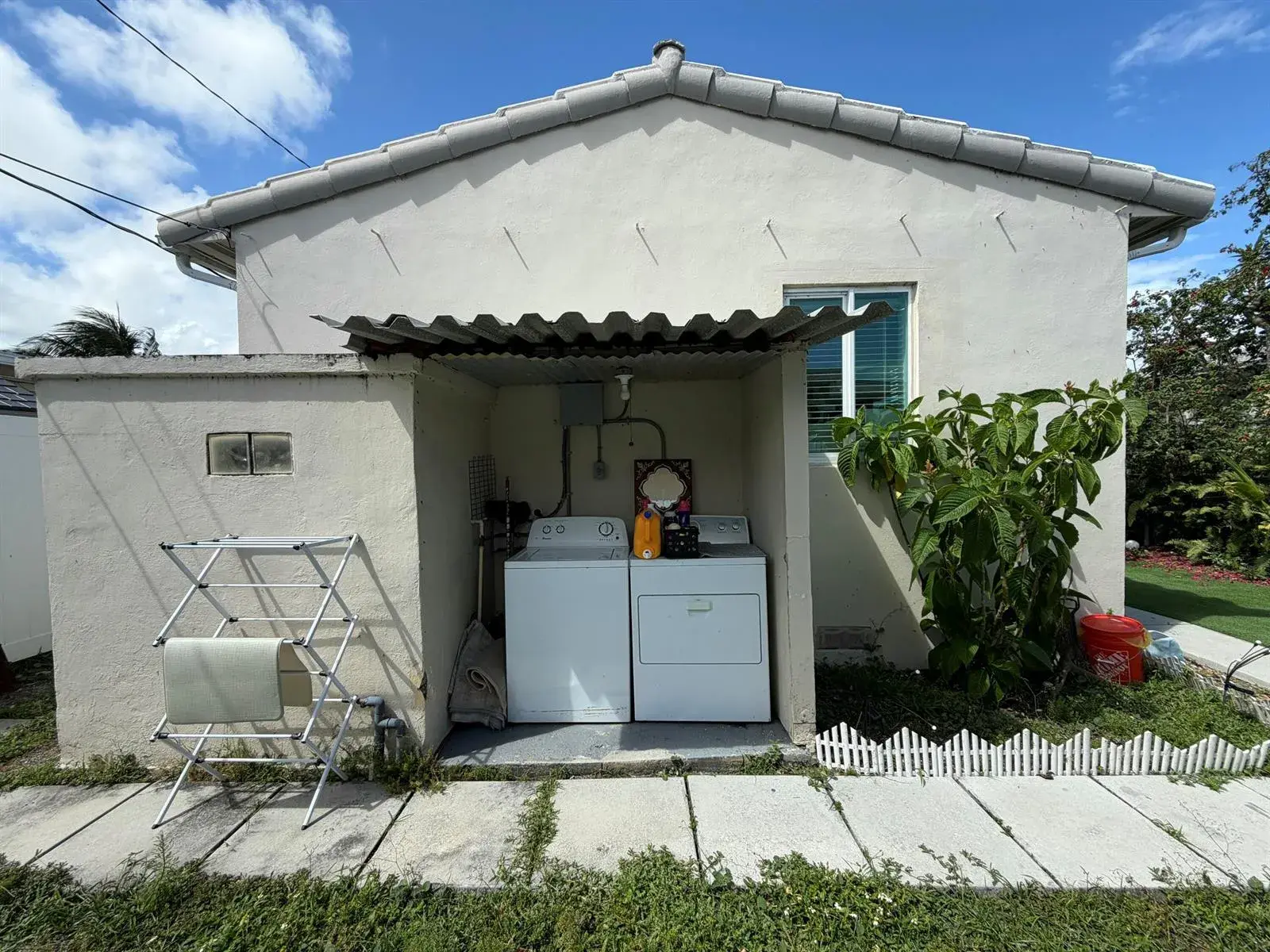 1830 Garfield Street, Hollywood FL 33020
