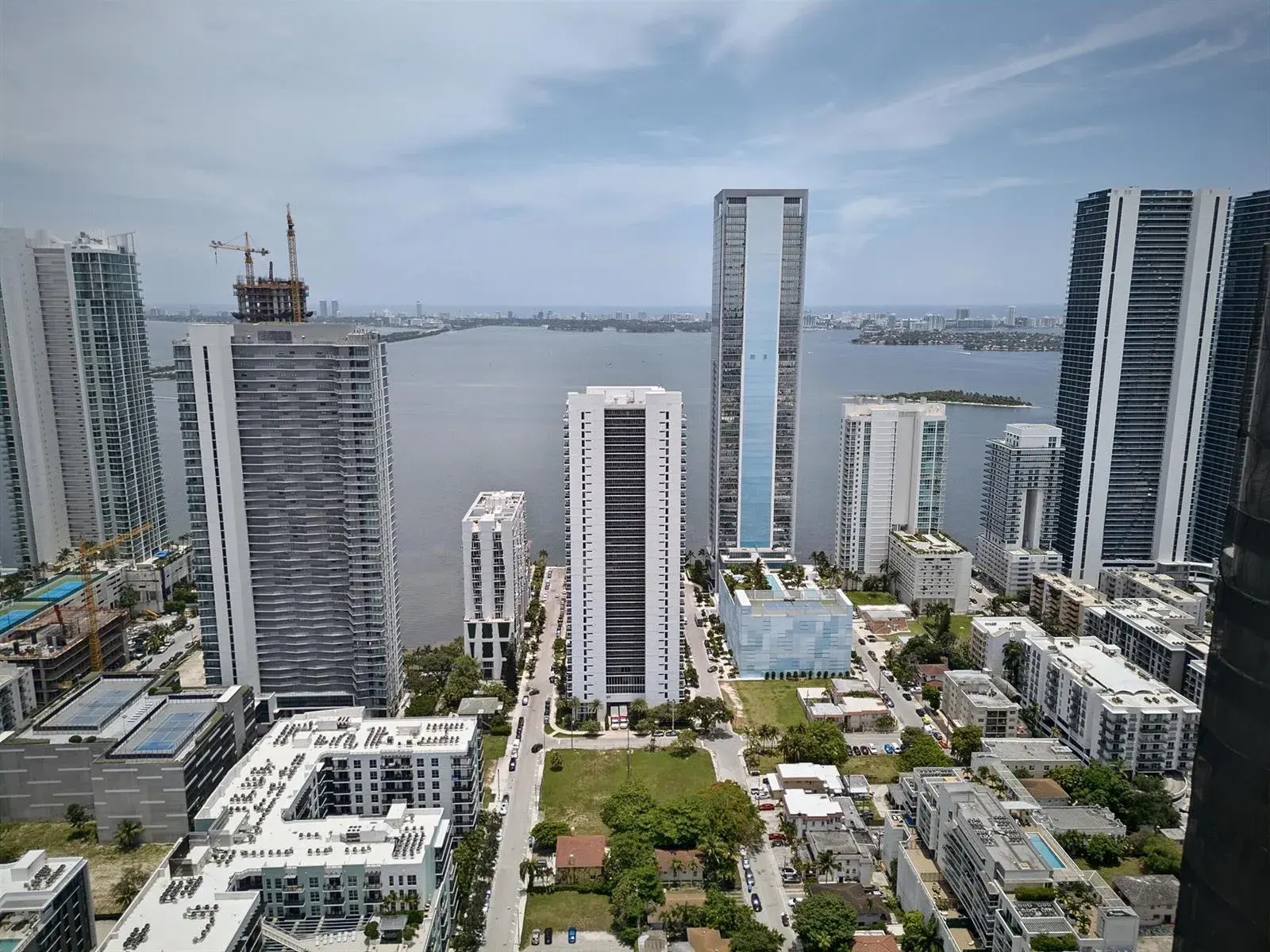 600 NE 27th Street # 1605, Miami FL 33137