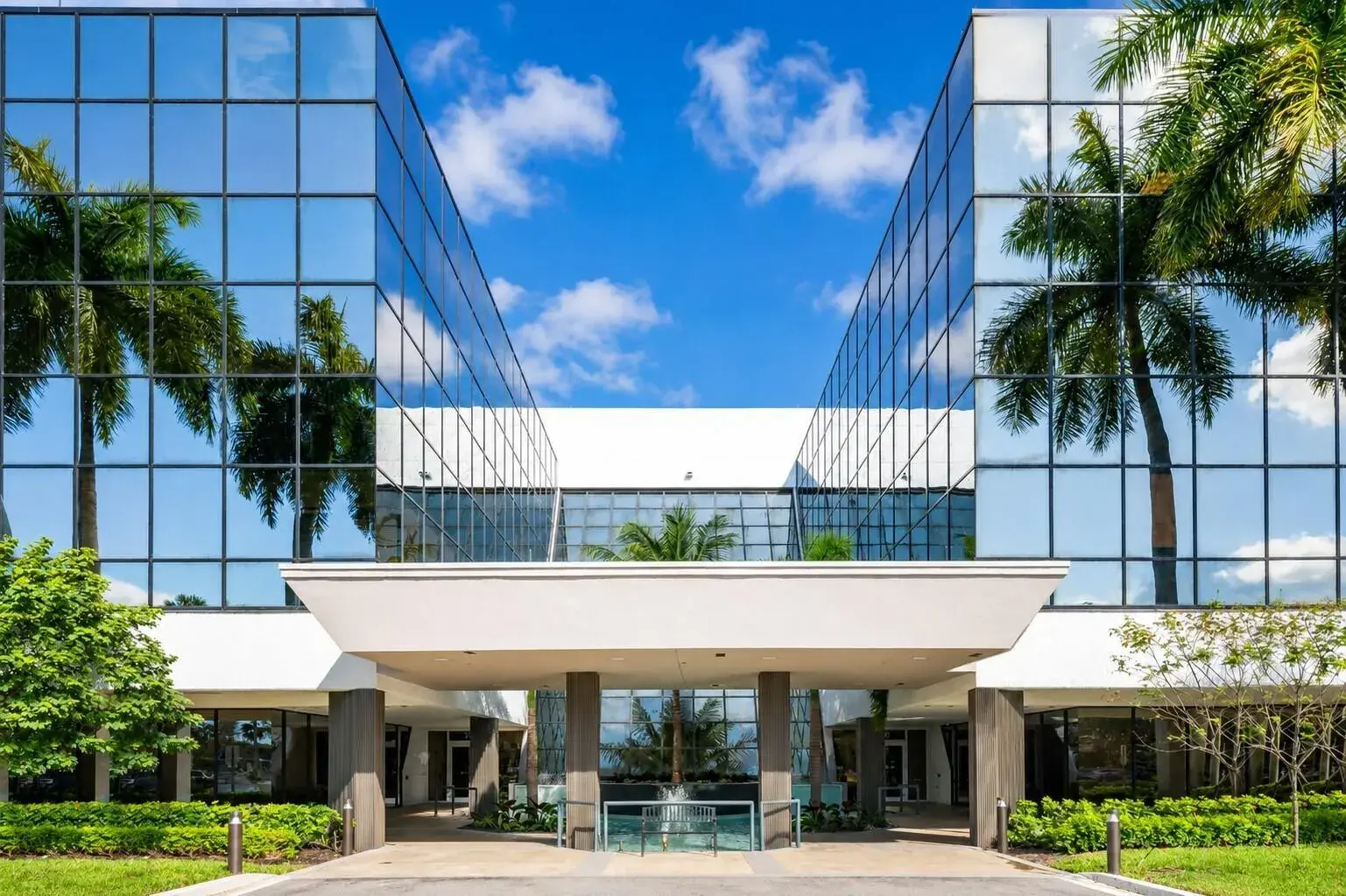 Commercial Sale for sale at 1200 N Federal, Boca Raton FL 33432