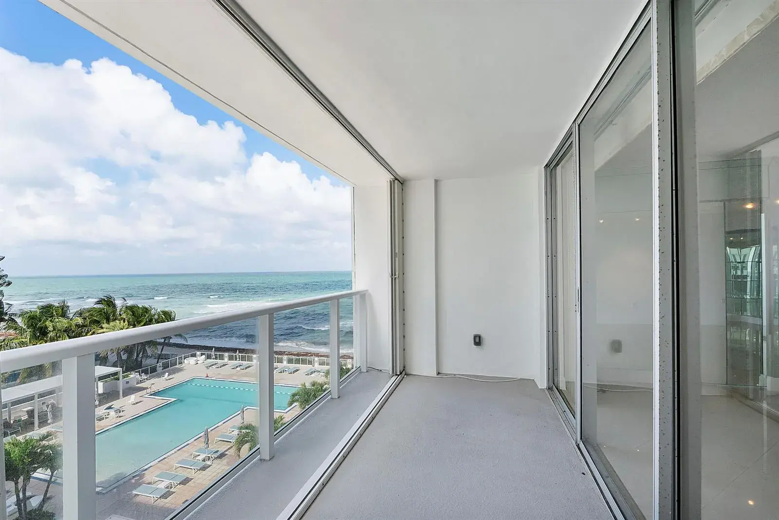 2751 S Ocean Drive # 602s, Hollywood FL 33019