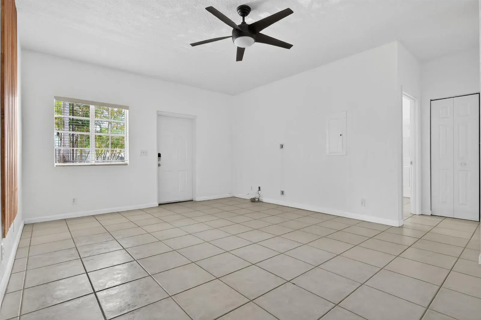 4902 Washington Street # 4, Hollywood FL 33021