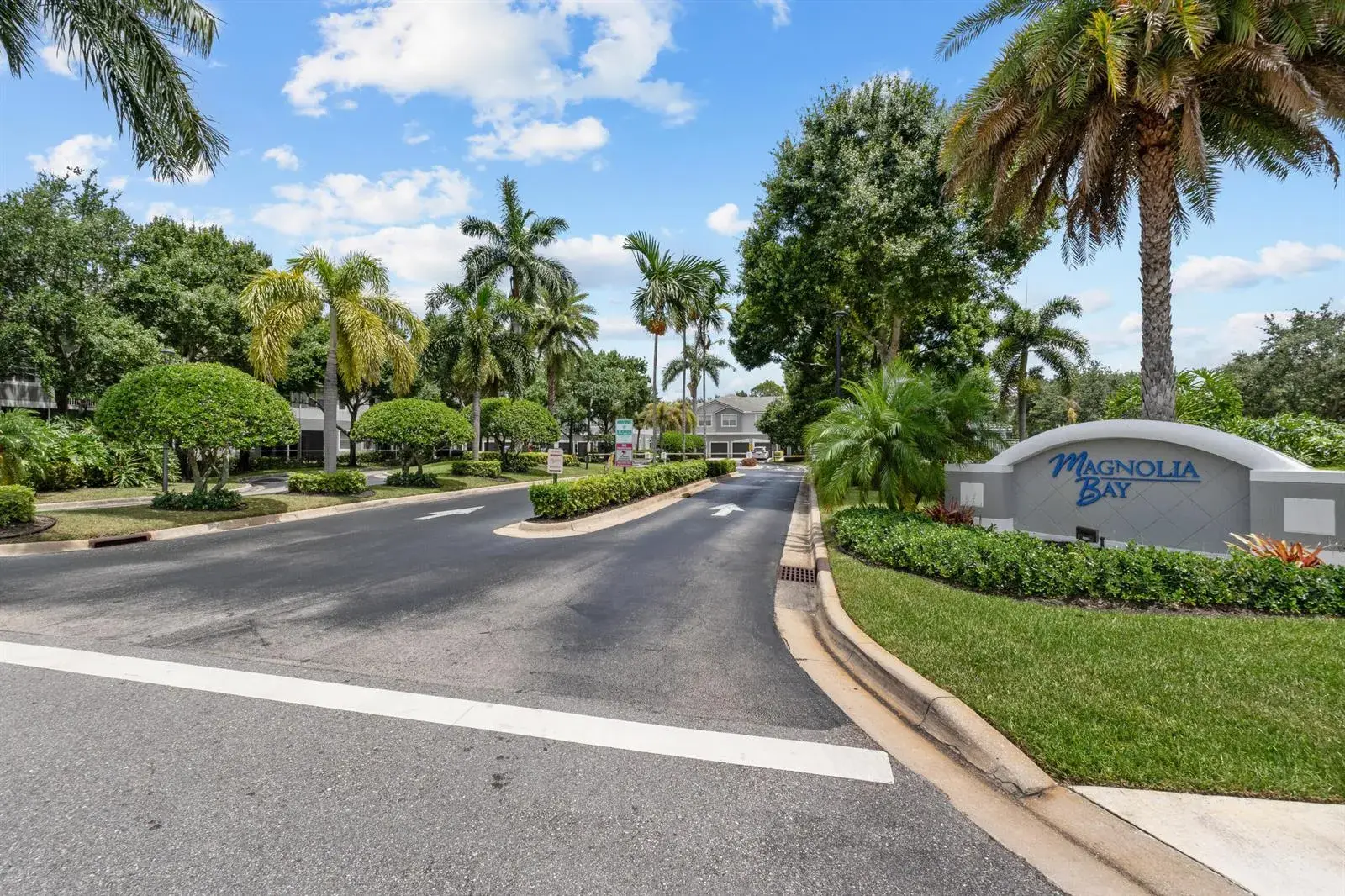 3 bedroom 2 bath Residential for sale at 3122 Grandiflora Drive, FL 33467