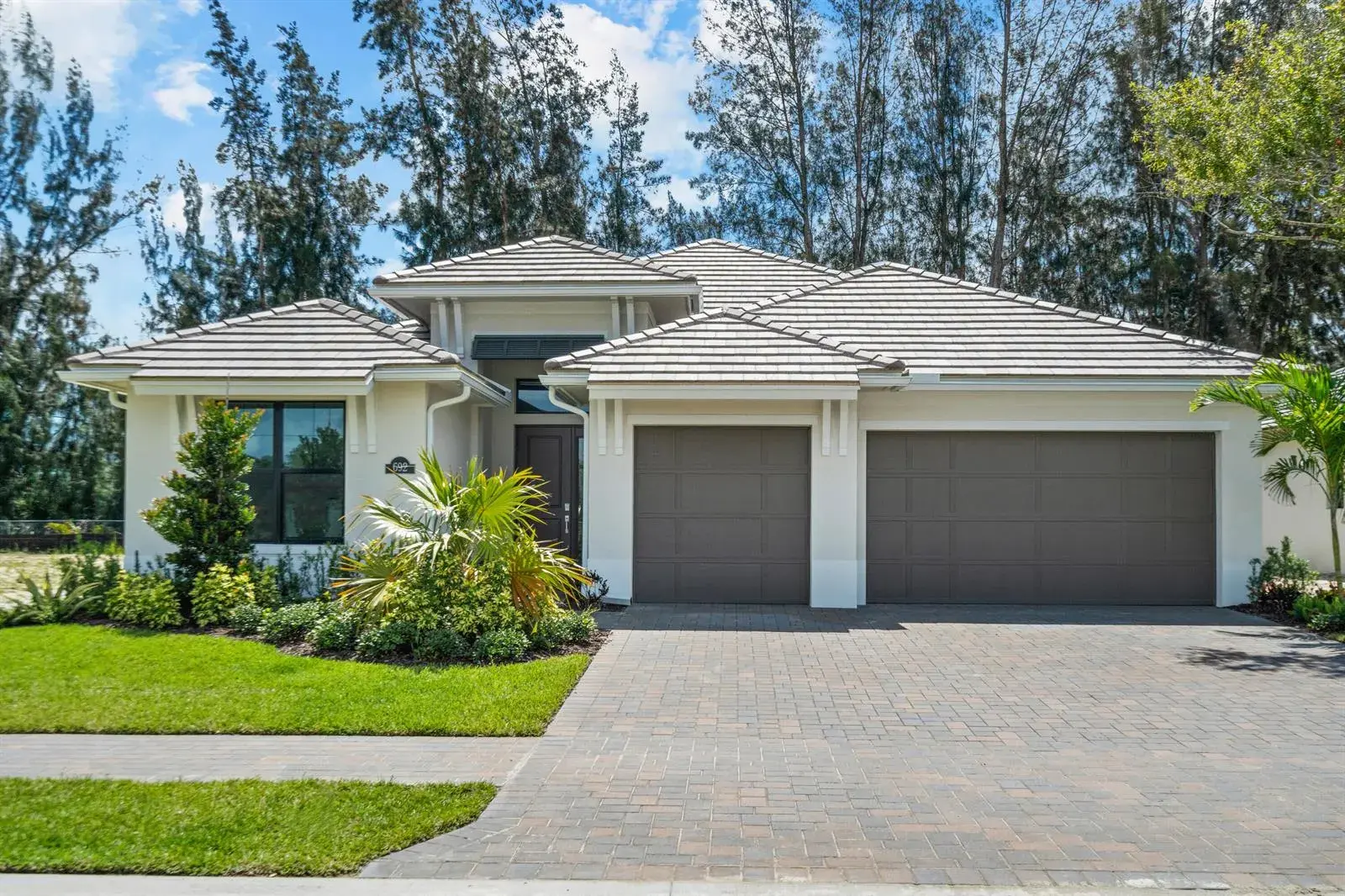 3 bedroom 2 bath Residential for sale at 692 Ravens Landing Drive, Vero Beach FL 32968