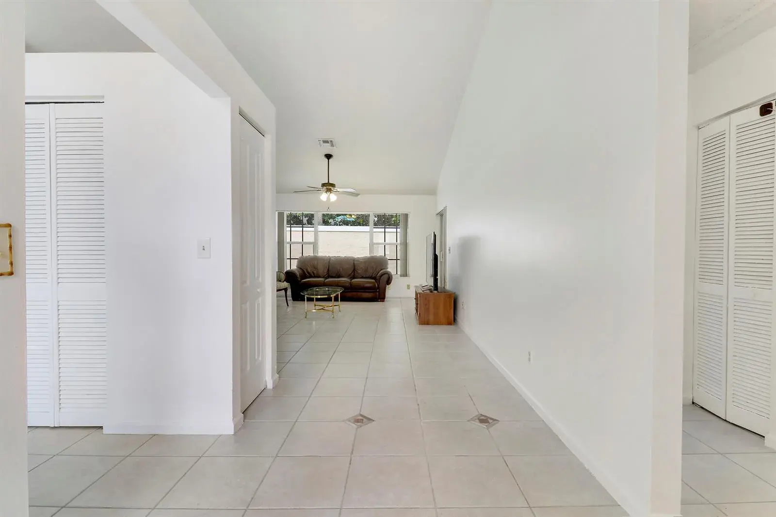 234 Moccasin Trail W, Jupiter FL 33458