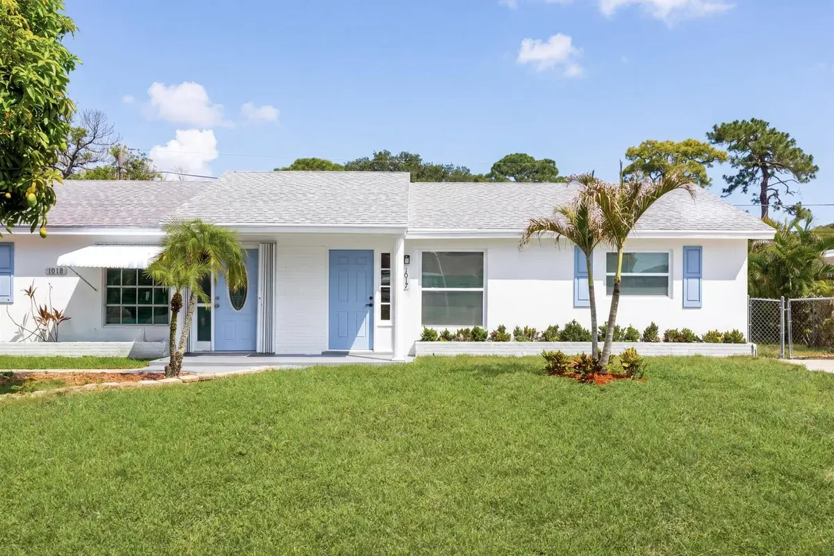 1017 Riverwood Lane, Jupiter FL 33458