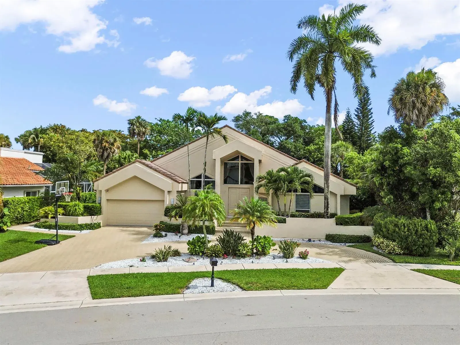 7165 Mariana Court, Boca Raton FL 33433