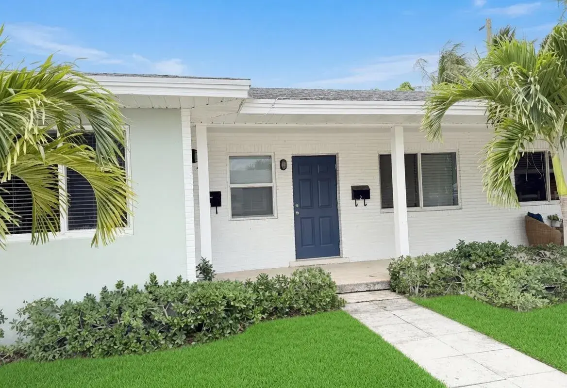 1502 N J Street # 2, FL 33460