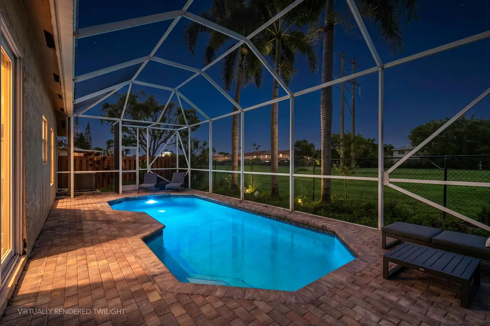376 E Royal Cove Circle, Davie FL 33325