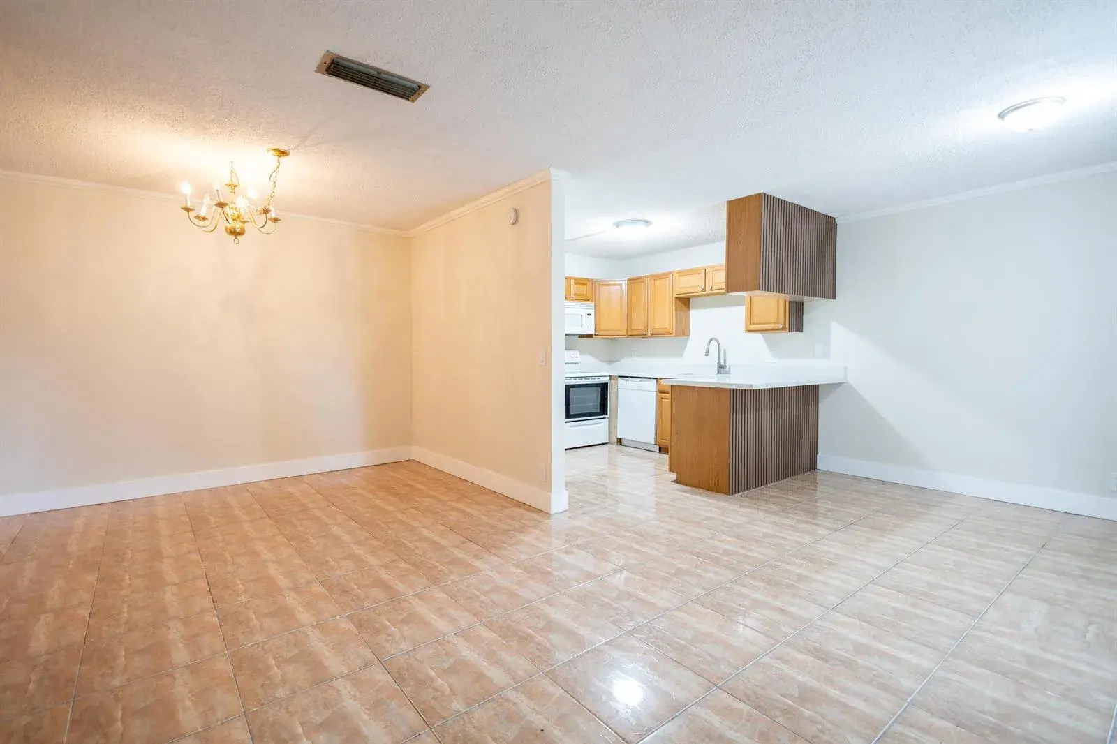 317 Woodland Road, Palm Springs FL 33461