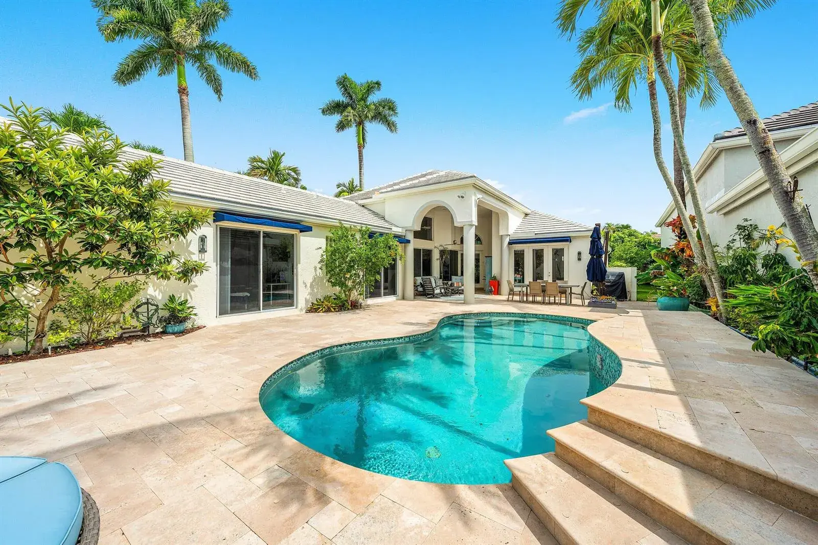 4 bedroom 4 bath Residential for sale at 3507 NW Clubside Circle, Boca Raton FL 33496