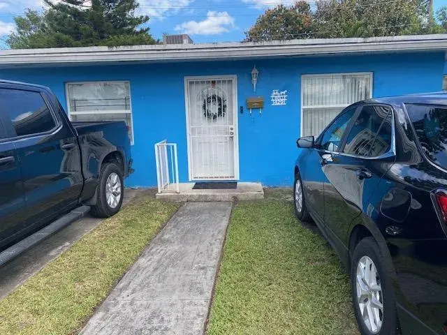 4 bedroom 2 bath Residential for sale at 14291 Polk Street, Miami FL 33176