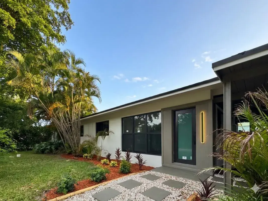 2513 NW 8th Avenue, Fort Lauderdale FL 33311