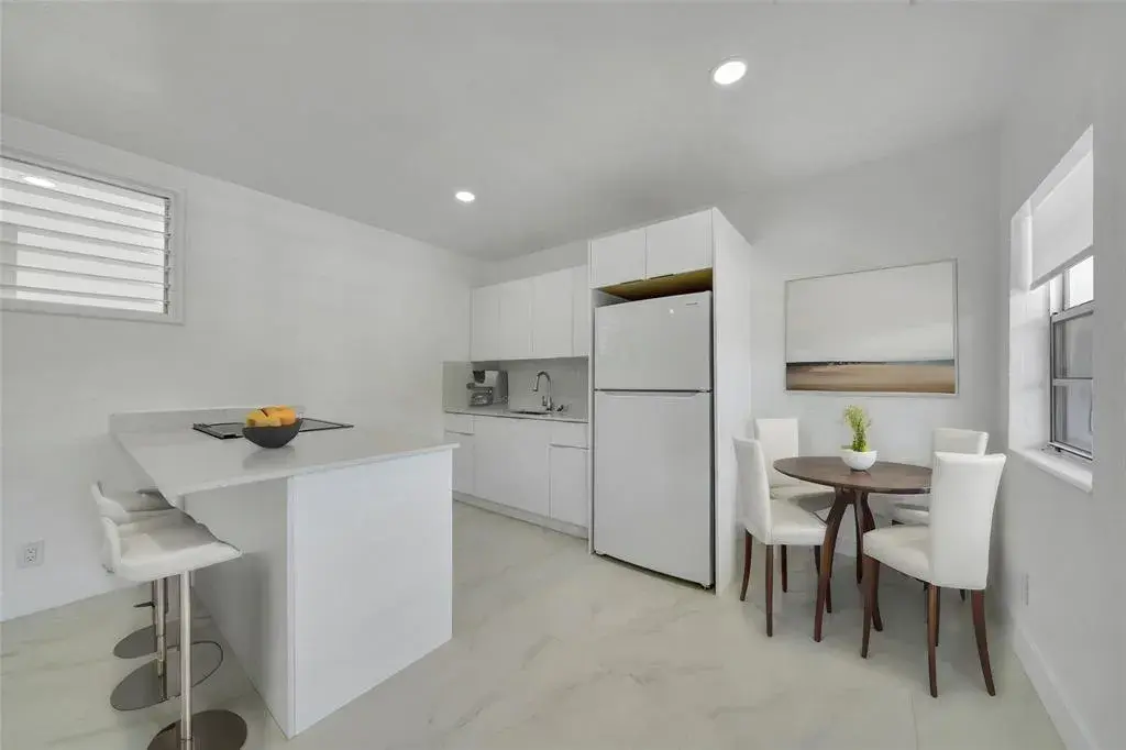 323 Elm Street # 7, Hollywood FL 33019
