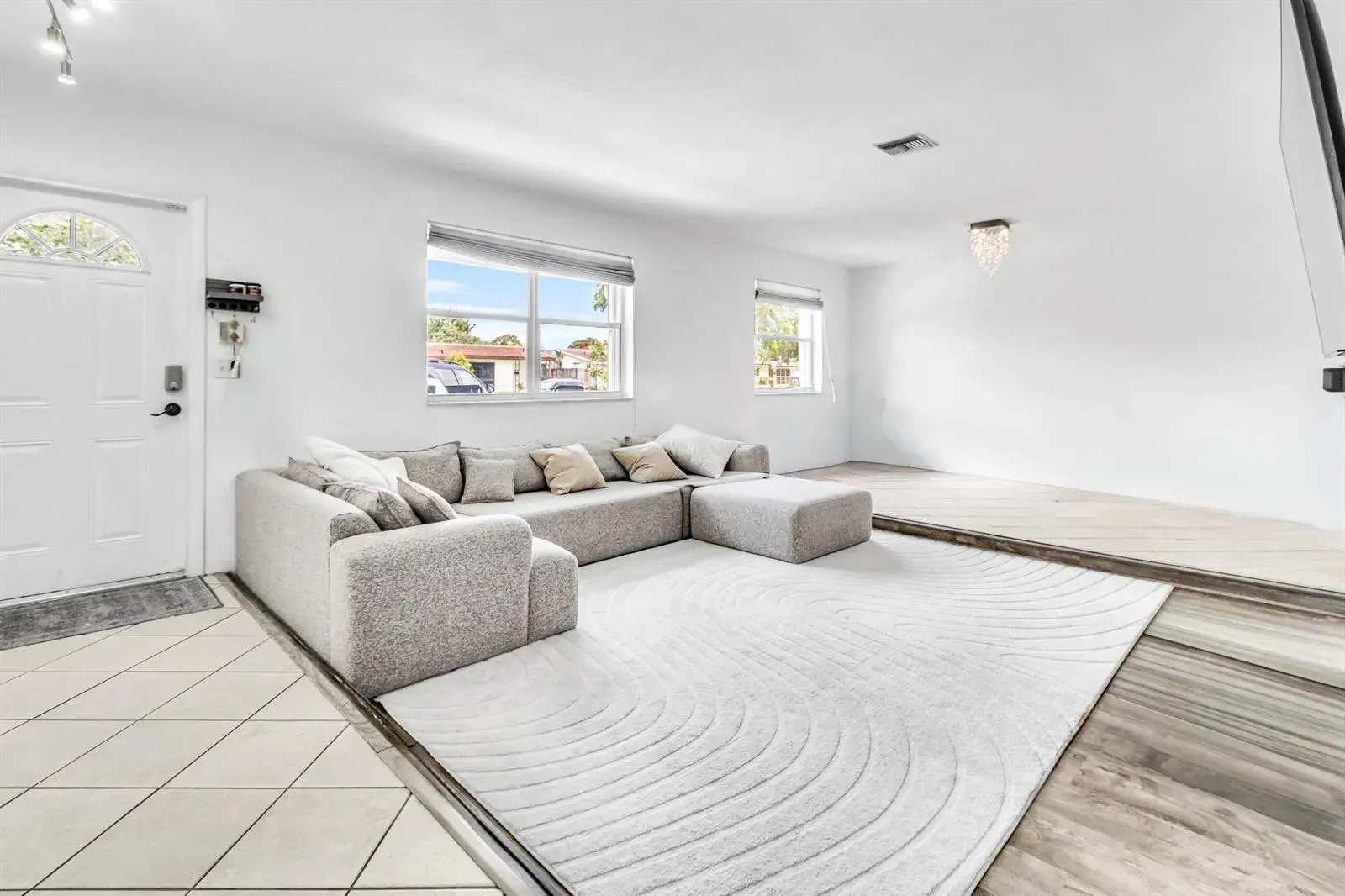 2200 N 47th Avenue, Hollywood FL 33021