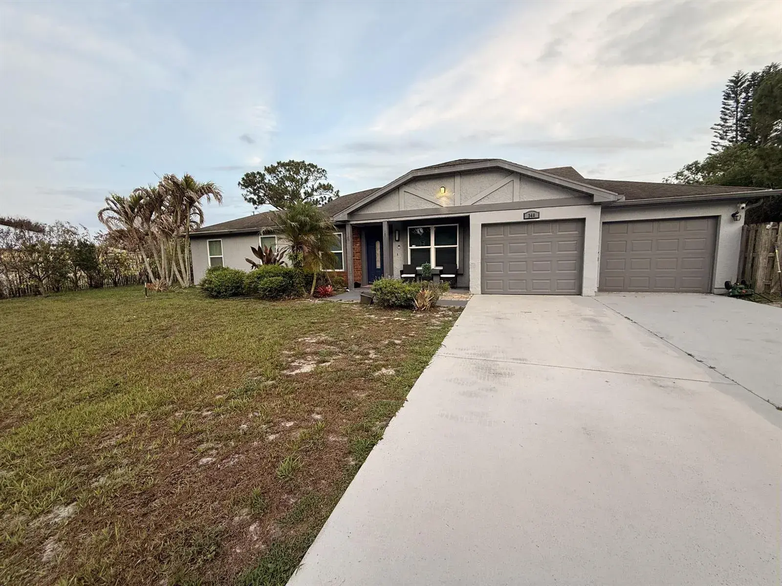 3 bedroom 2 bath Residential for sale at 340 SW Paar Drive, Port St. Lucie FL 34953