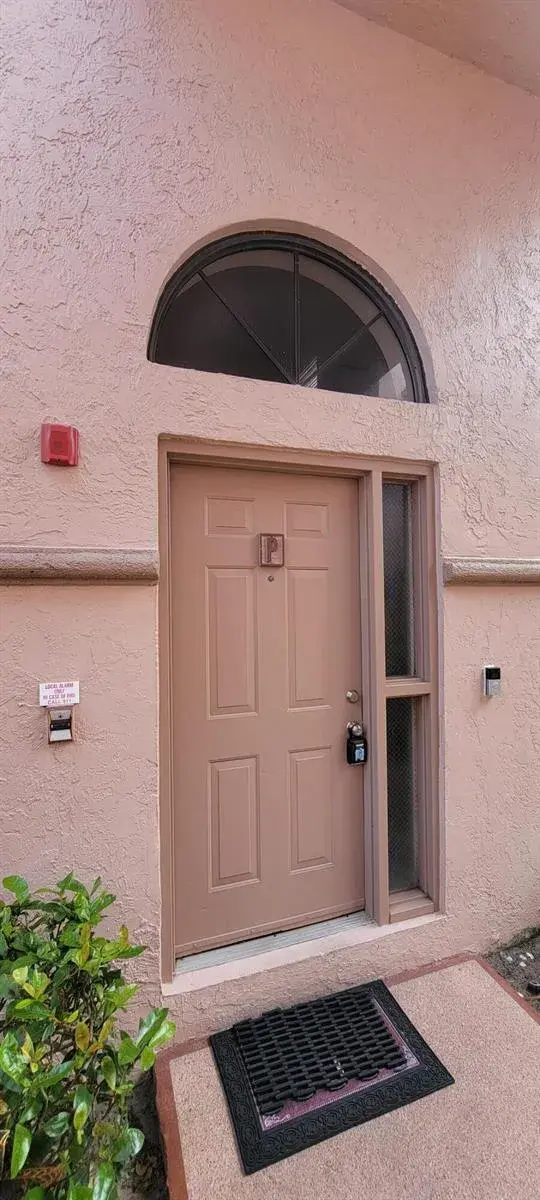 5299 Europa Drive # P, Boynton Beach FL 33437