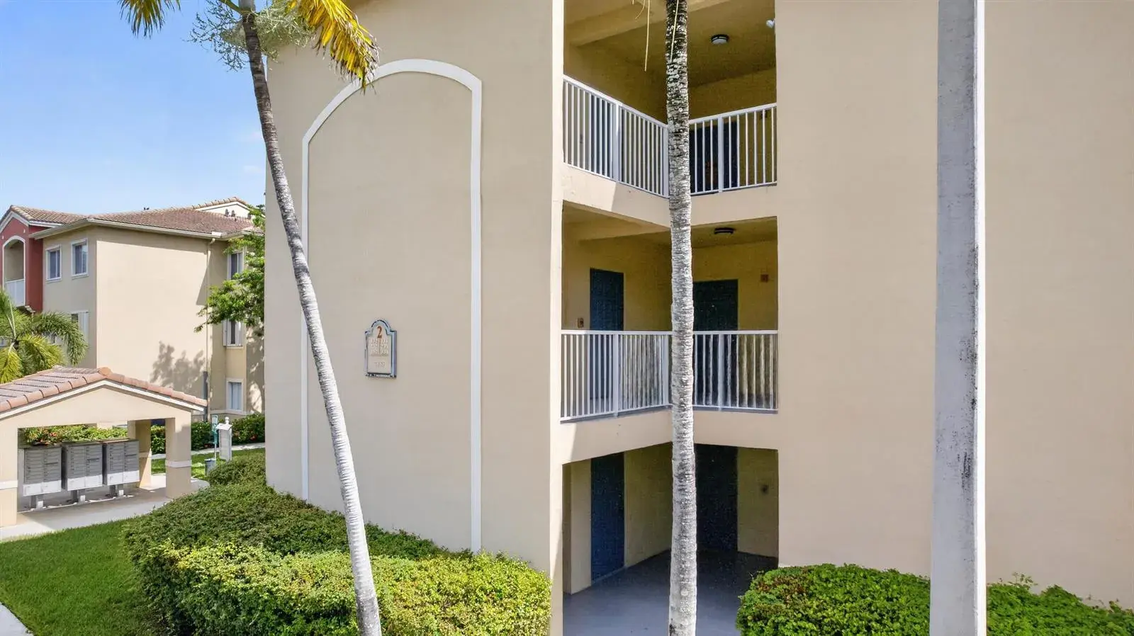 7085 Nova Drive # 232, Davie FL 33317