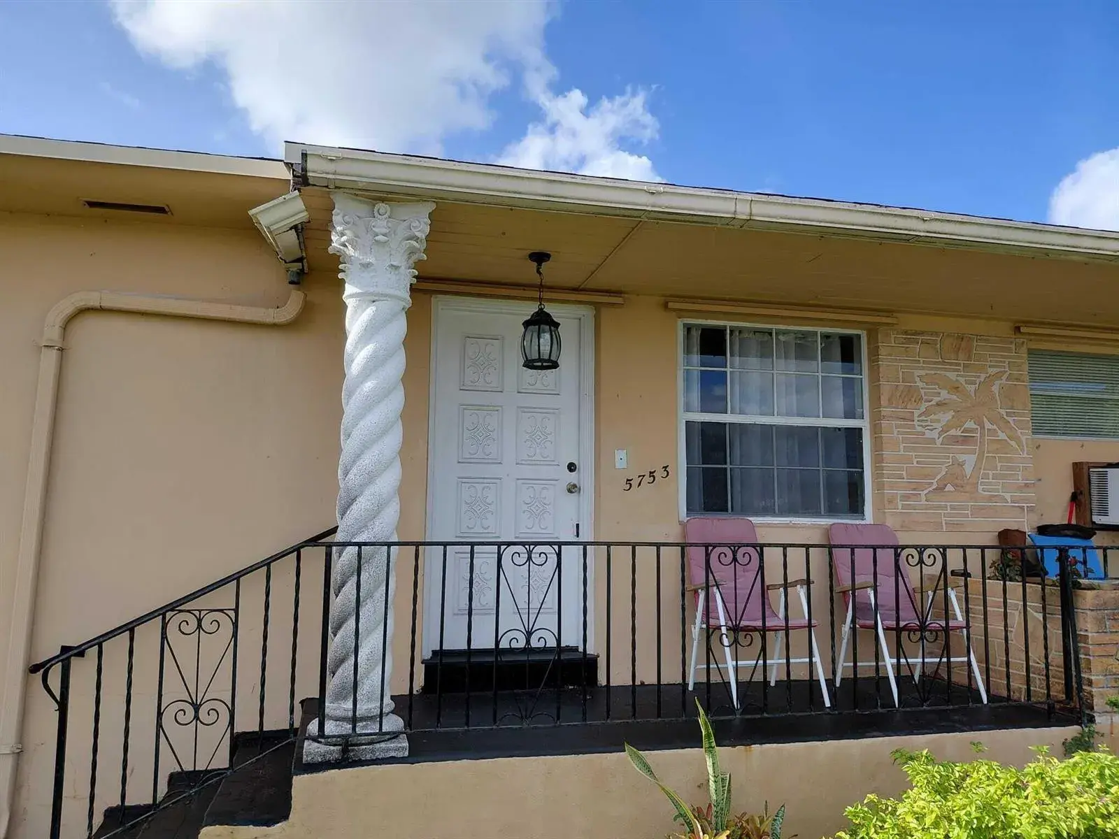 5749-5753 Grant Street, Hollywood FL 33021