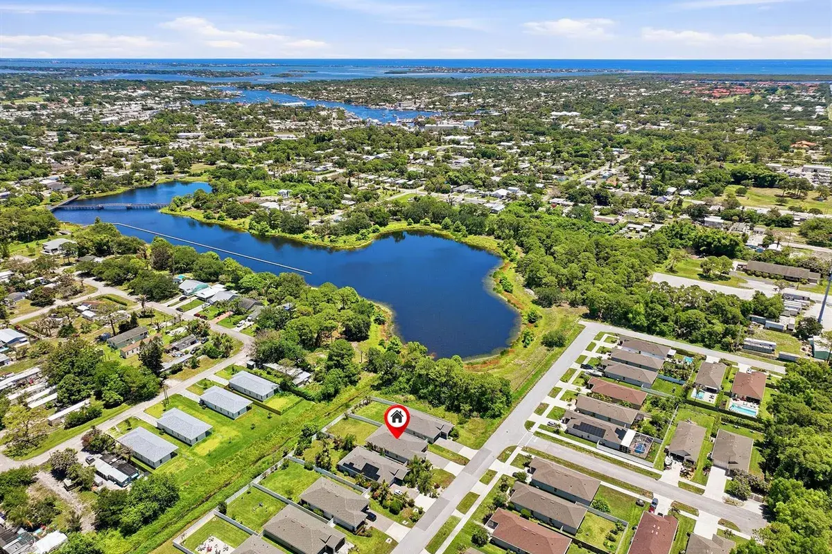 3899 SE Lee Street, Stuart FL 34997