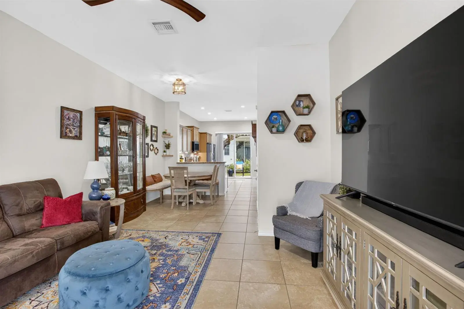 485 Graham Place, Boynton Beach FL 33435