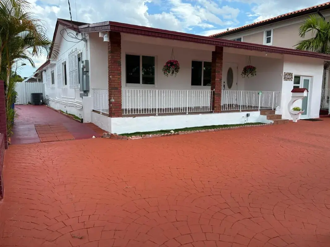 2828 SW 2nd Street, Miami FL 33135