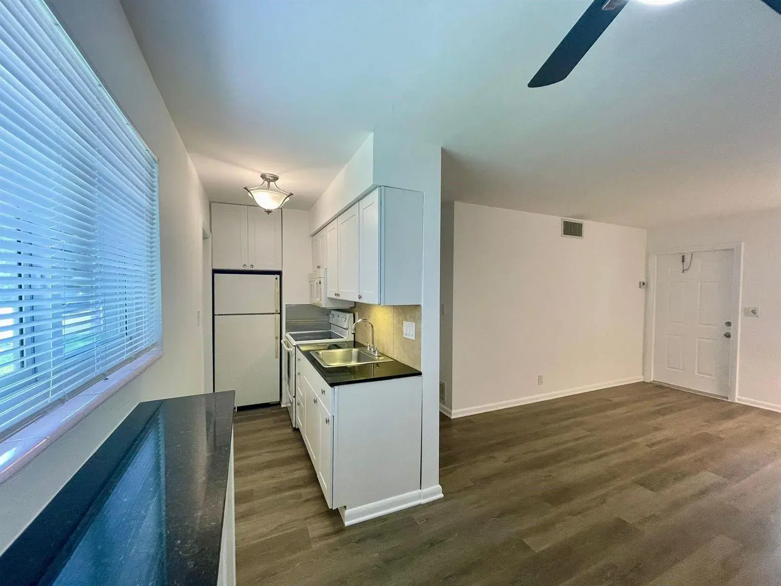 1704 NE 9th Street, Fort Lauderdale FL 33304