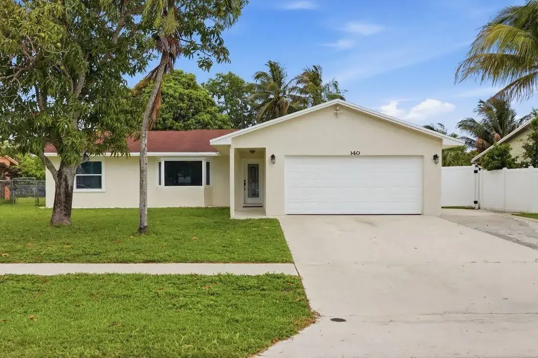 140 Bilbao Street, Royal Palm Beach FL 33411