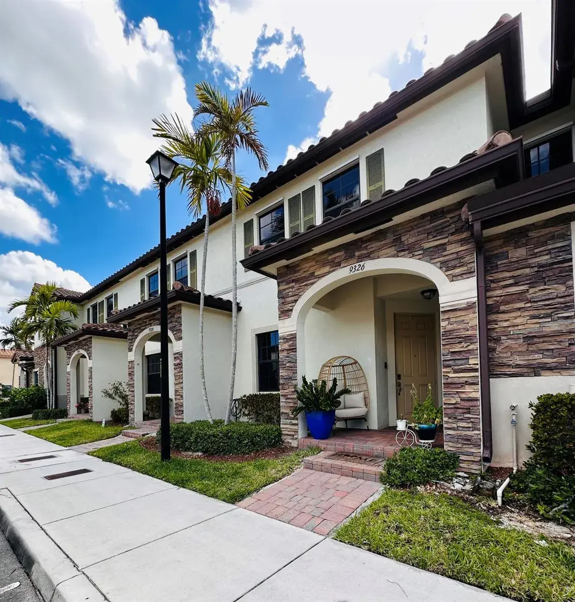 3 bedroom 2 bath Residential for sale at 9326 W 33rd Lane, Hialeah FL 33018