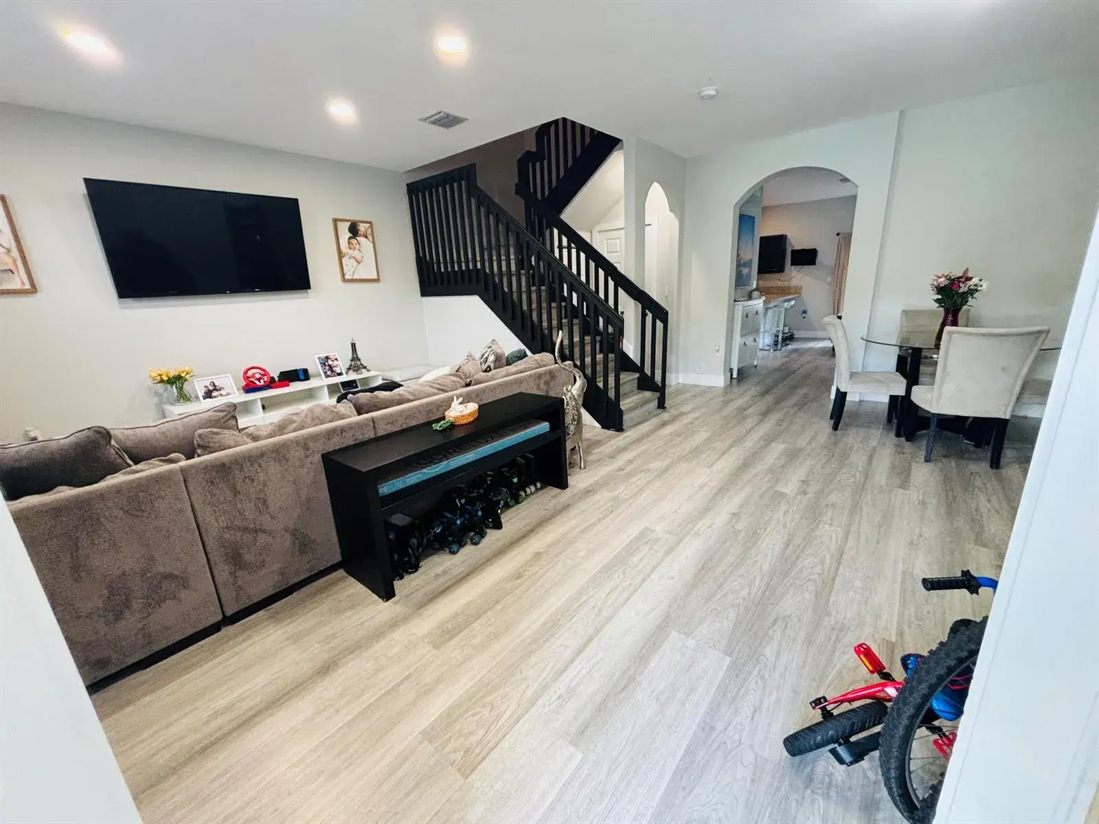 9326 W 33rd Lane, Hialeah FL 33018
