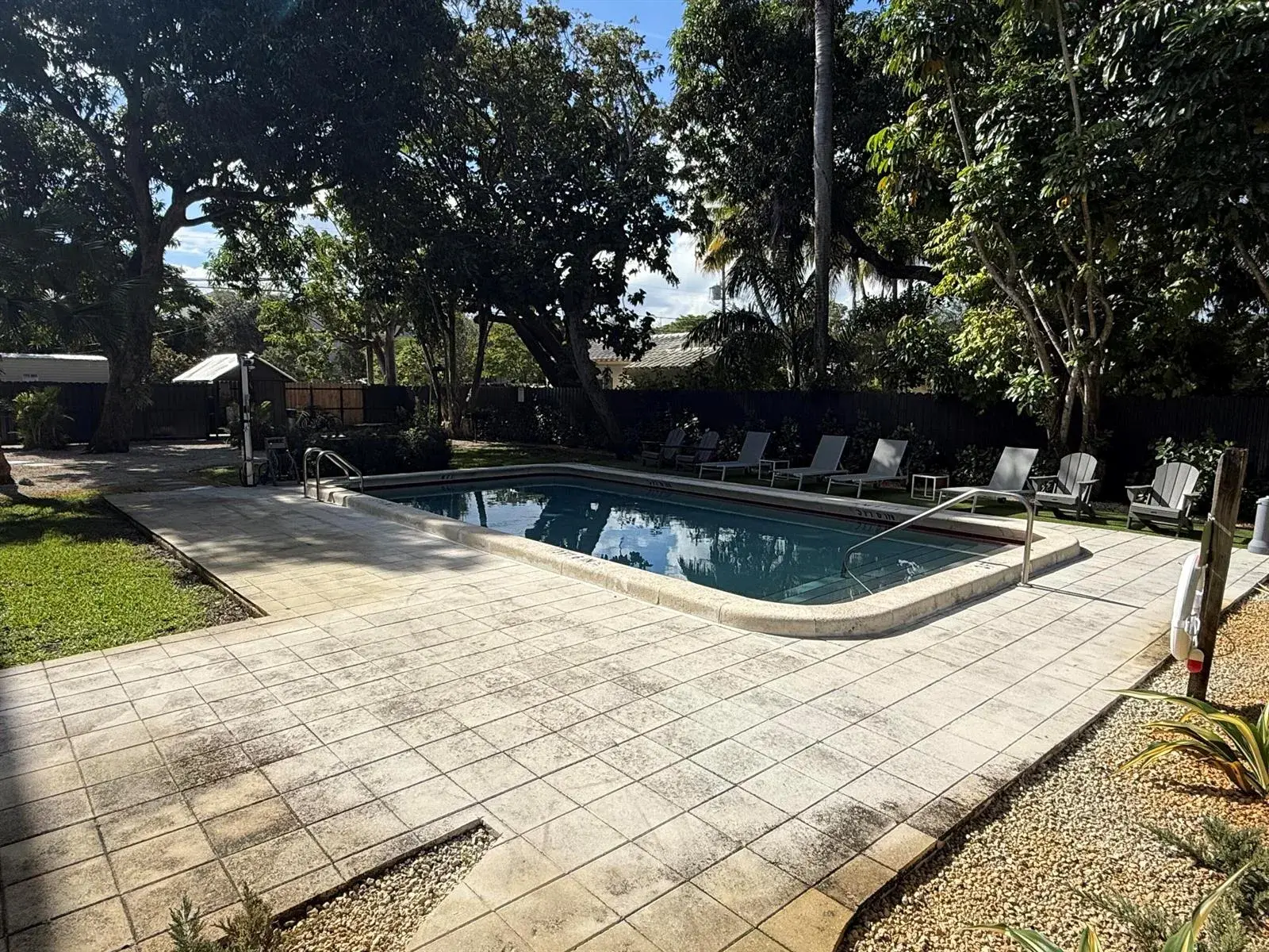 2 bedroom 1 bath Residential Lease for rent at 2000 Jefferson Street # 15, Hollywood FL 33020