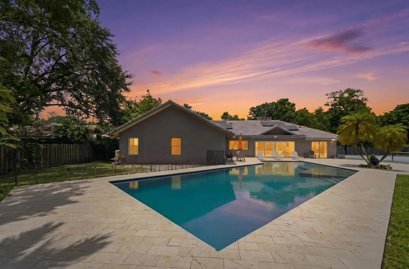 251 NW 104th Avenue, Coral Springs FL 33071