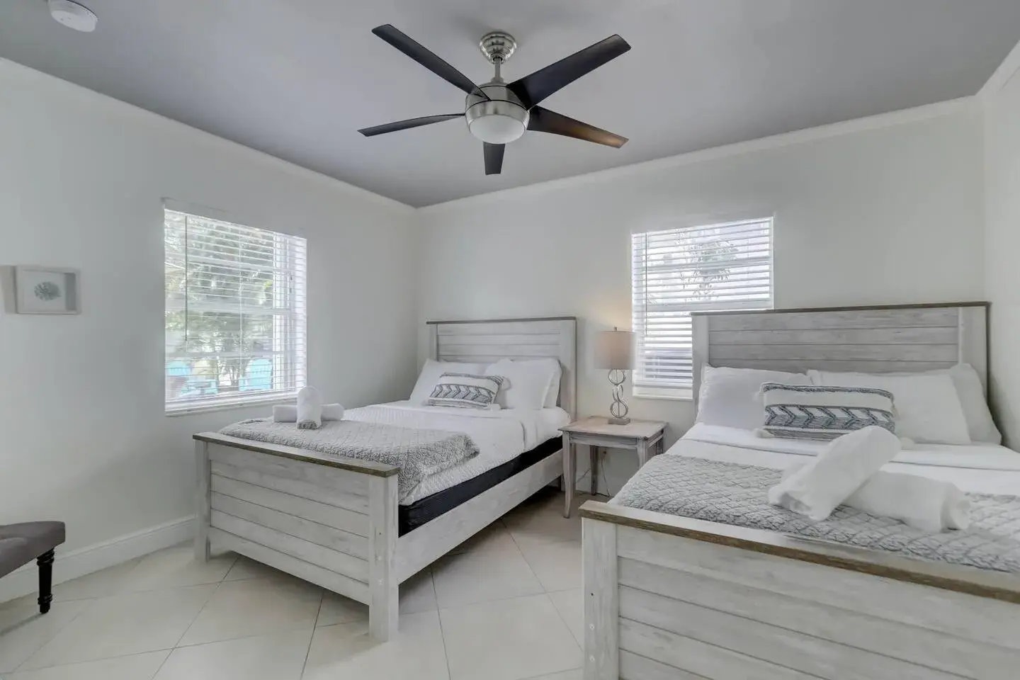 2740 NE 30th Place # 2, Fort Lauderdale FL 33306