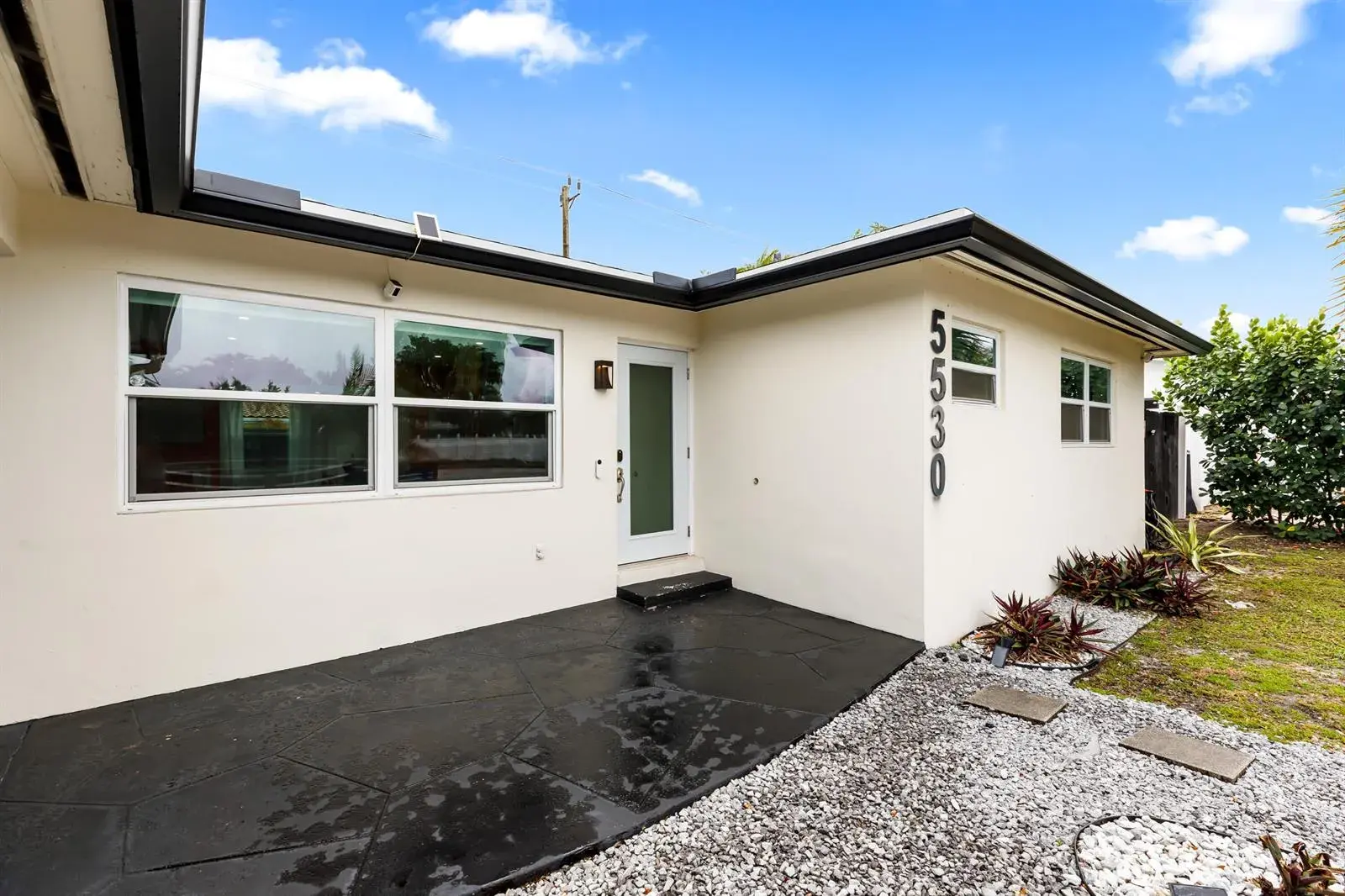 5530 NE 18th Avenue, Fort Lauderdale FL 33334