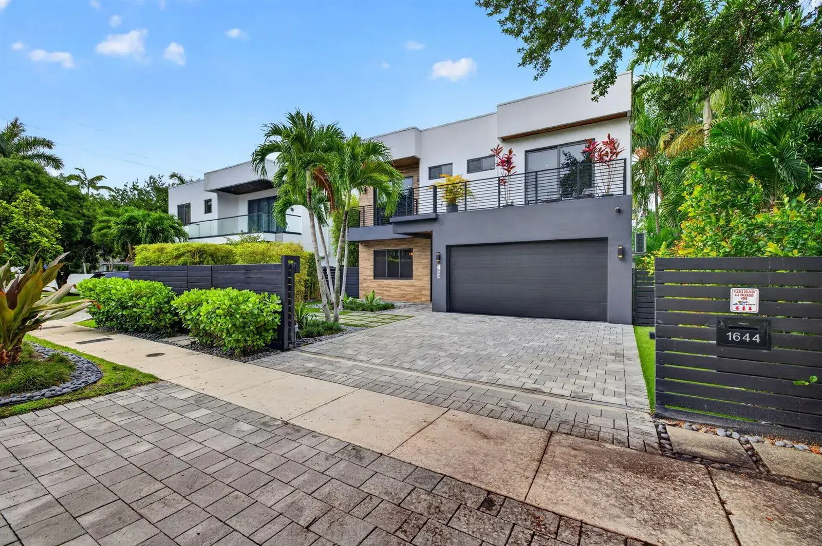 1644 NE 4th Court, Fort Lauderdale FL 33301