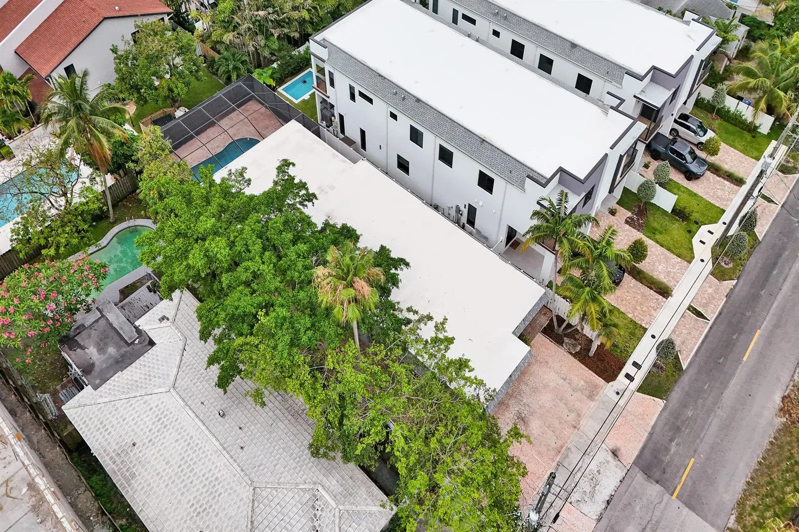 816 SE 12th Street, Fort Lauderdale FL 33316