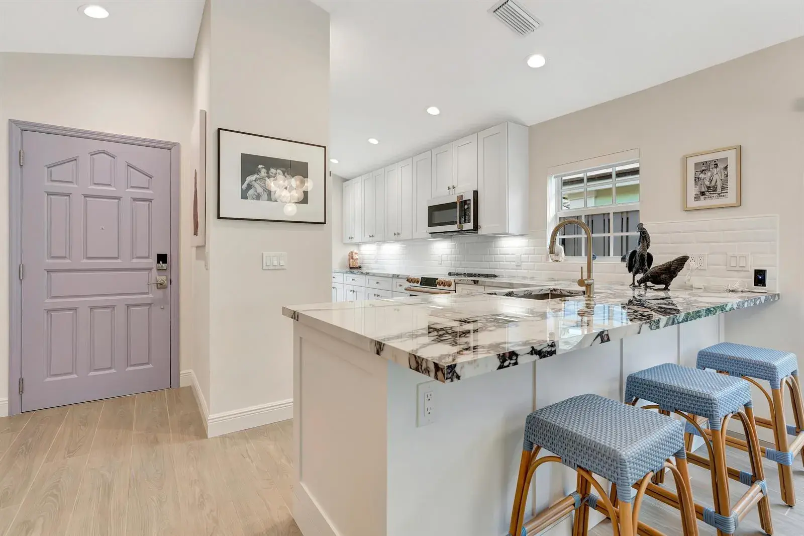 28 Admirals Court, Palm Beach Gardens FL 33418