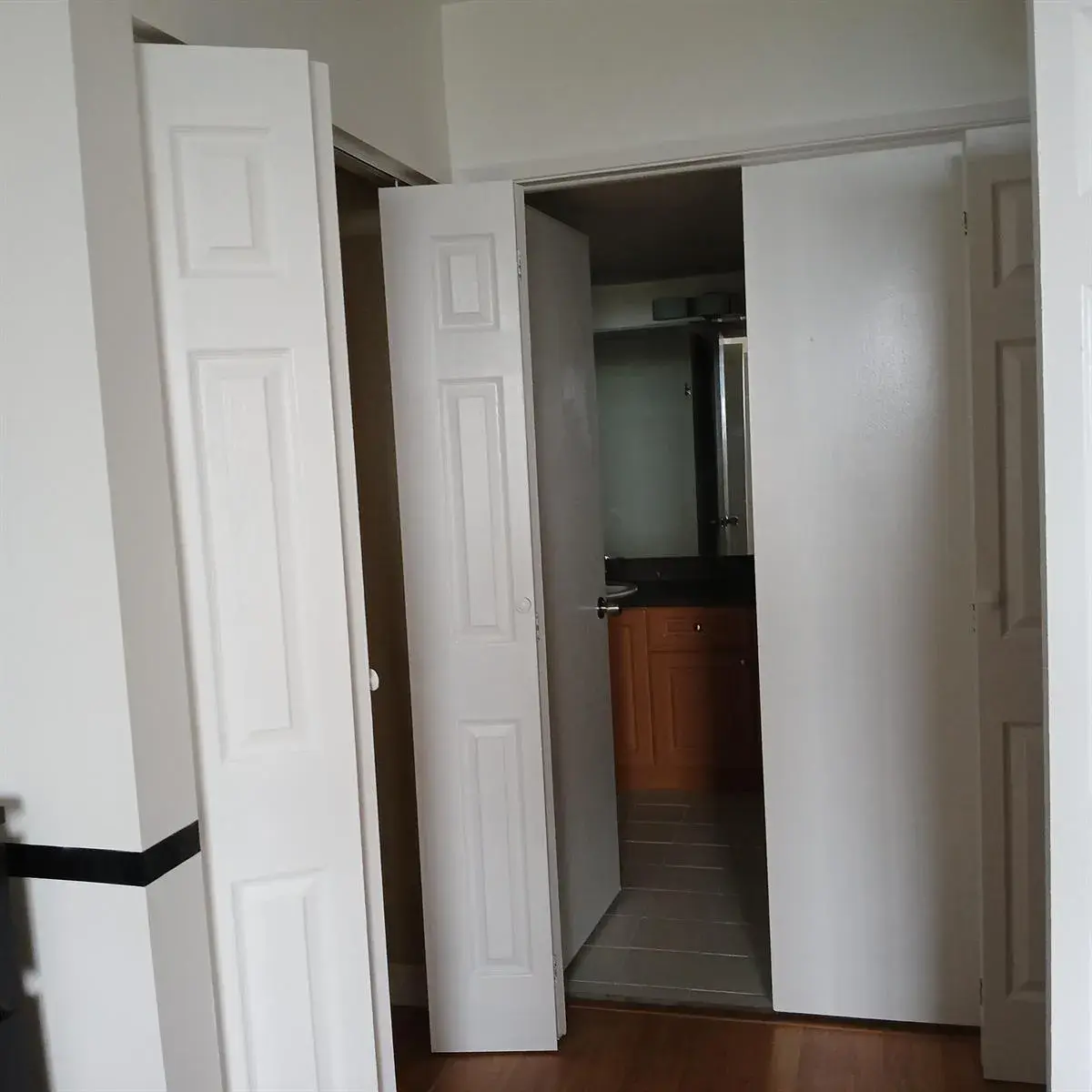 3300 NE 191st Street # 702, Aventura FL 33180